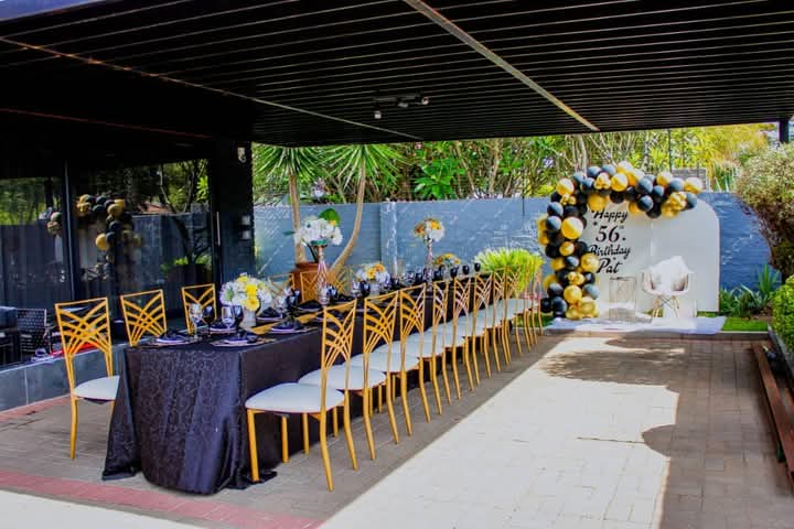 Dark theme dining setup